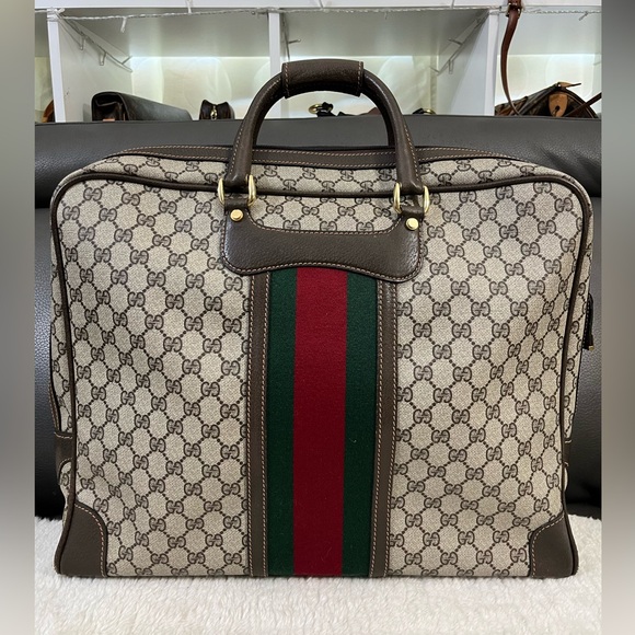 Gucci Travelling Bag - Picture 2 of 16